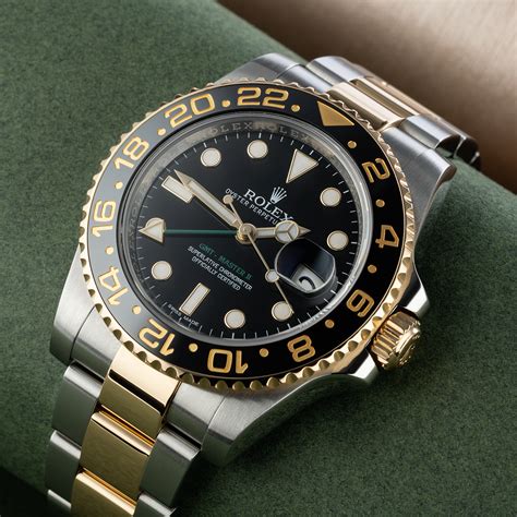 rolex gmt master ii gold.